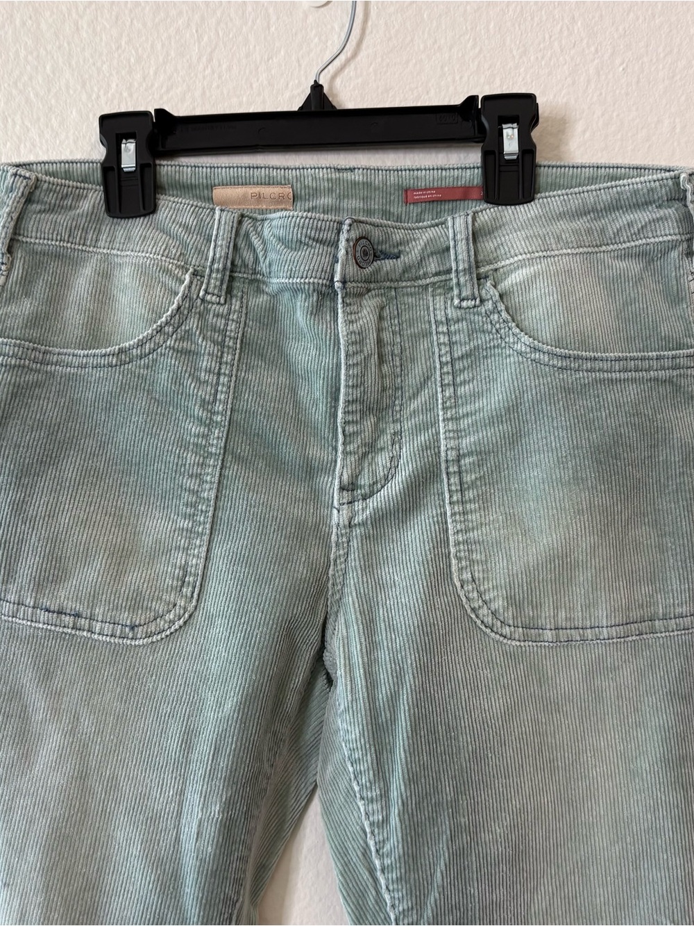 Pilcro by Anthropologie The Icon Sage Green Flare Corduroy Pants Size 28 - Picture 3 of 11